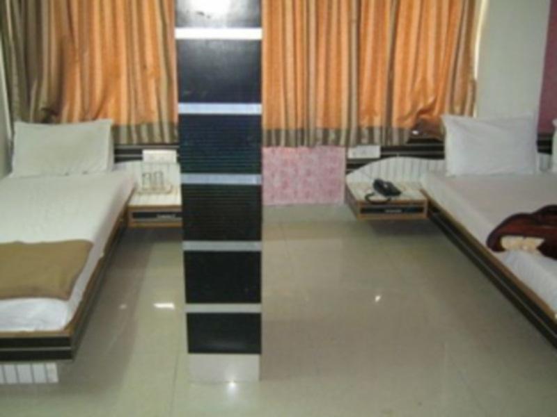 Angan Residency Hotel อาเมดาบัด ภายนอก รูปภาพ
