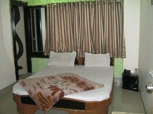 Angan Residency Hotel อาเมดาบัด ภายนอก รูปภาพ